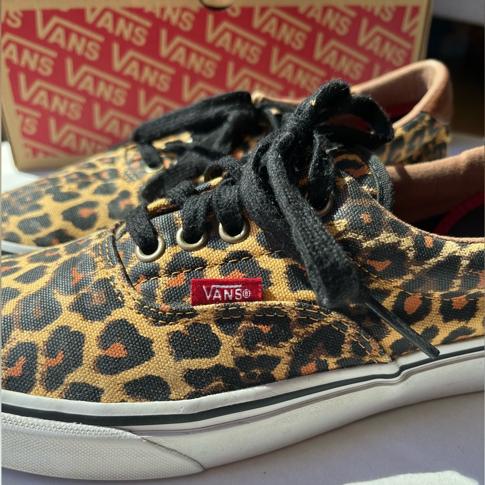 Vans Wild Leopard Canvas Sneakers Size 9.5W/8 M